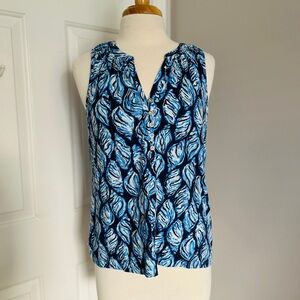 Lilly Pulitzer Elsa Top in Blue Oyster Print | Size Medium
